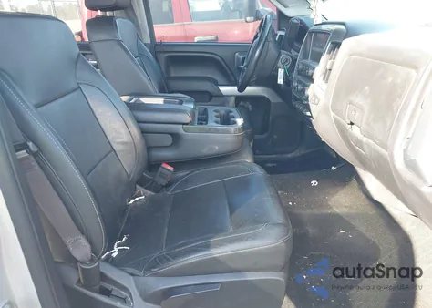 2017 Chevrolet Silverado 1500 2Lt z USA, uszkodzony, nr VIN 3GCUKREC2HG289862